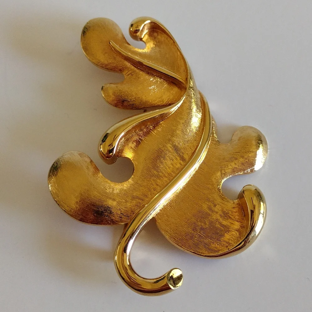 Monet Twisted Leaf Gold-Tone Brooch